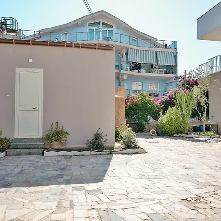 فيلة Marzasee -
